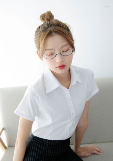 我的妻子姐姐最经典十首歌曲
