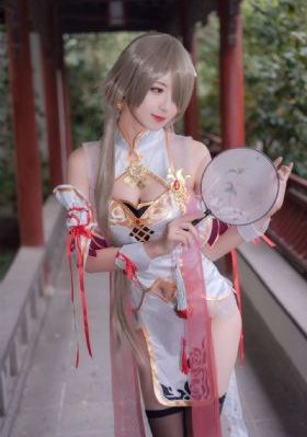丰满少妇被猛烈进入的故事李龙