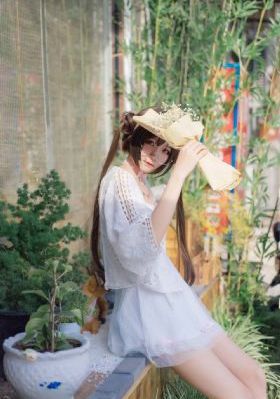 女仆教育没落贵族琉璃川